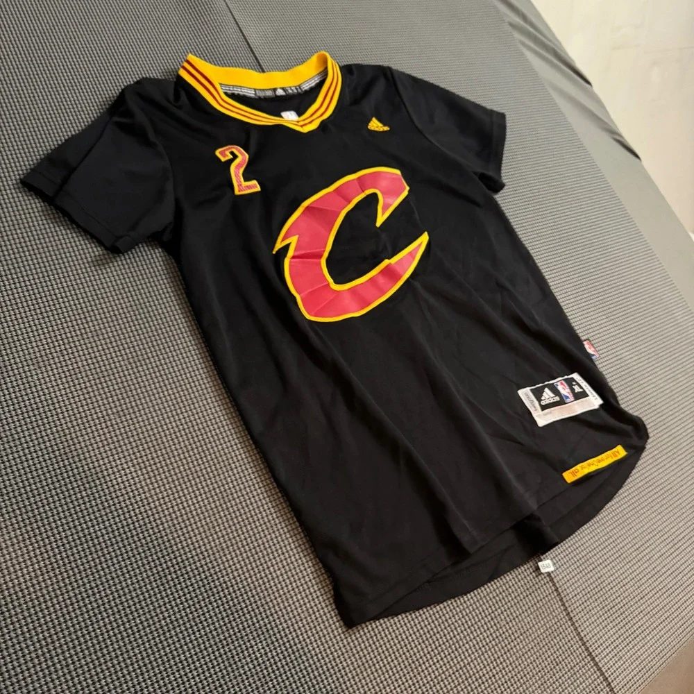Adidas Kyrie Irving Cavaliers 2016 Finals Black Sleeved Jersey Youth XL